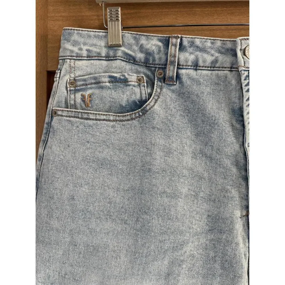 FRYE High Rise Straight Leg Light Wash Denim Jeans Women’s size 14/32 - Picture 3 of 15